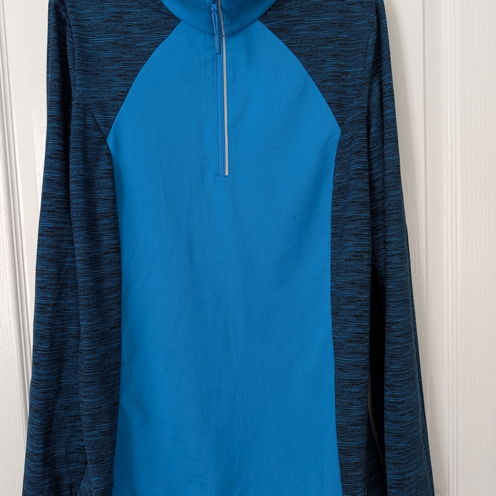 Marika Blue and Black Athletic Set-1/4" Zip Top & Capri pants- Size Large